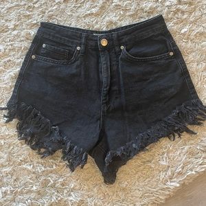 Garage shorts